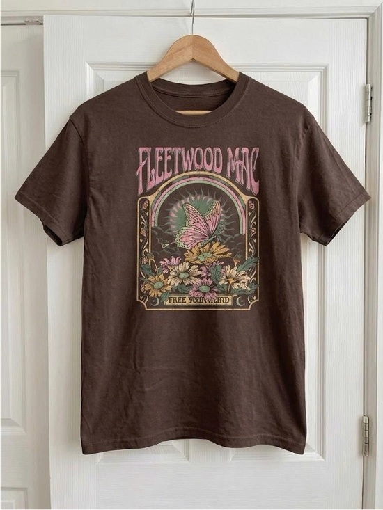 Gildan Other - Vintage Fleetwood Mac Floral Butterfly Graphic T-Shirt
